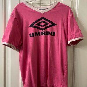 Umbro Pink V-Neck Logo Contrasting Trim Men's Short Sleeve Cotton T-Shirt